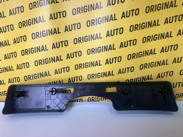Крепление переднего номера автомобиля 52114F4010 TOYOTA