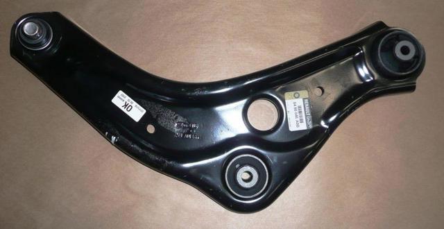 Рычаг передней подвески нижний, правый Nissan Qashqai 2