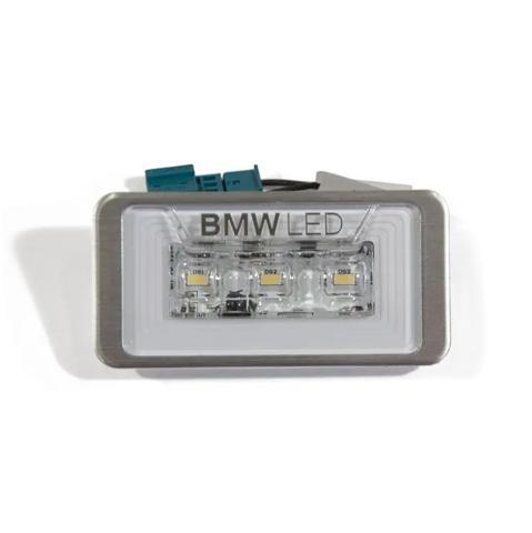 Плафон подсветки багажного отсека 63312348803 BMW