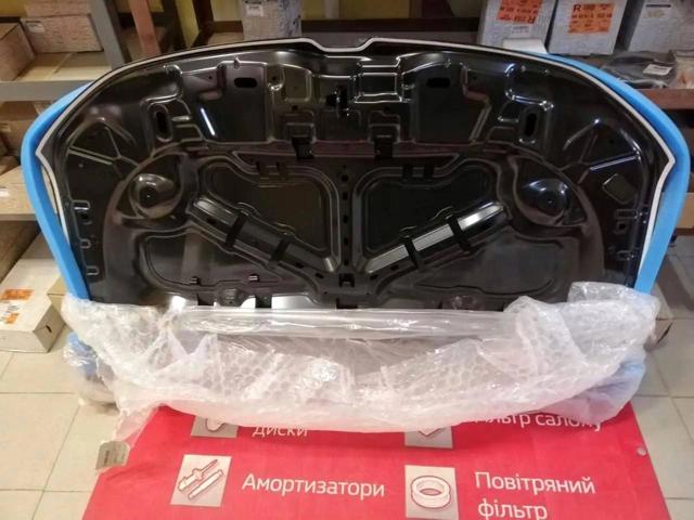 651003244R RENAULT Капот купить в Ровно