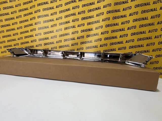 Ободок решетки радиатора 71122TXMA01 HONDA