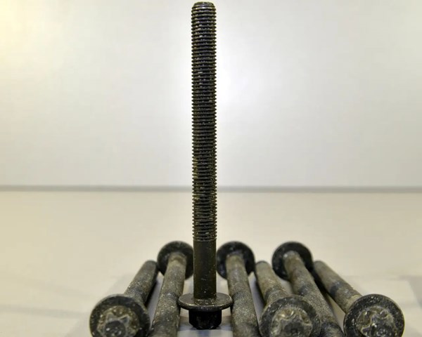 Болт головки блока цилиндров 7701478860 RENAULT