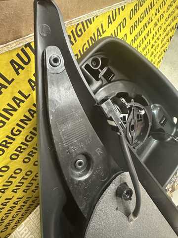 Зеркало заднего вида правое 963016903R RENAULT