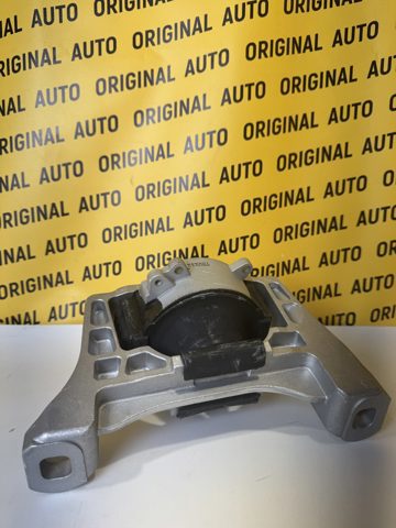 Правая опора ДВС BBN339060B MAZDA