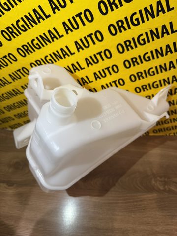 BCKB67481 MAZDA Бачок омывателя стекла купить в Кривой Рог