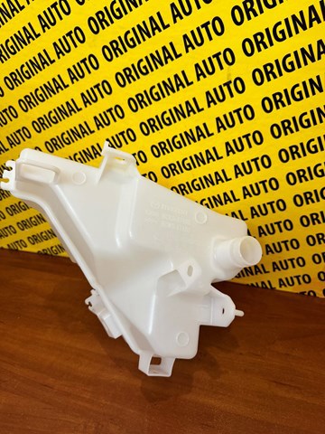 MAZDA BCKB67481 Бачок омывателя стекла в наличии Чернигов