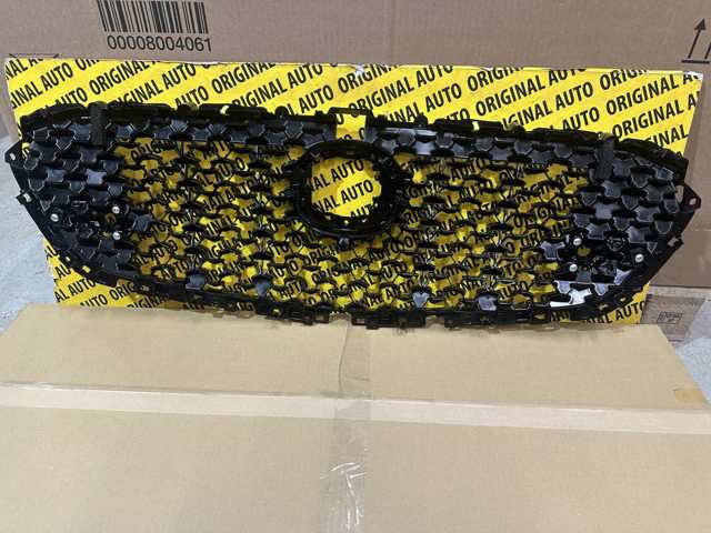 Облицовка радиатора DFS450710A MAZDA