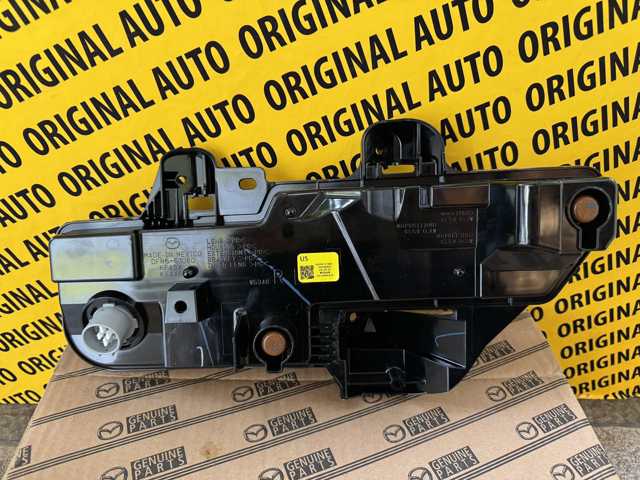 DGH951060 MAZDA Указатель поворота правый купить в Черновцы