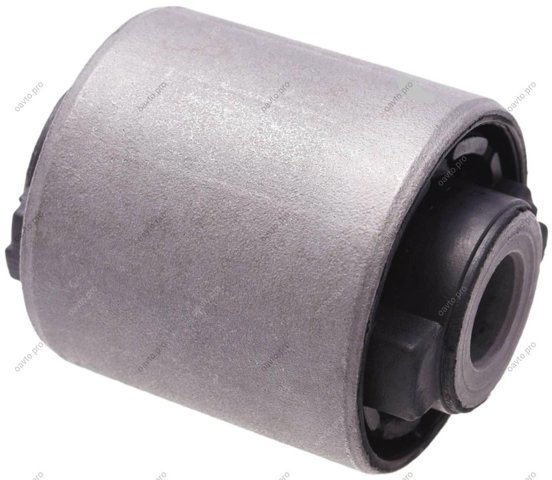 Сайлентблок заднего кулака GHP928602 MAZDA