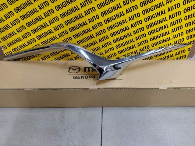 GSH7507J0D MAZDA Молдинг решетки радиатора правый купить в Львов