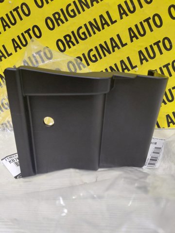 MAZDA KB7W51W70B Расширитель (накладка) арки переднего крыла правый в наличии Николаев
