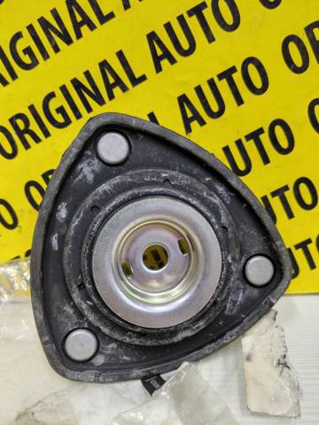Подушка амортизатора переднего KD3534380C MAZDA