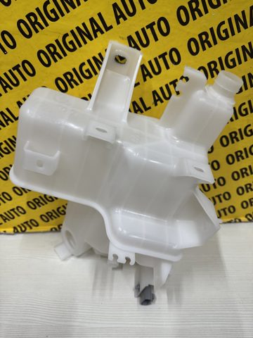 KD4567481 MAZDA Бачок омывателя купить в Каменское
