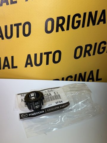 KD4767UC5A51 MAZDA Кронштейн датчика парктроника задний центральный купить в Тернополь