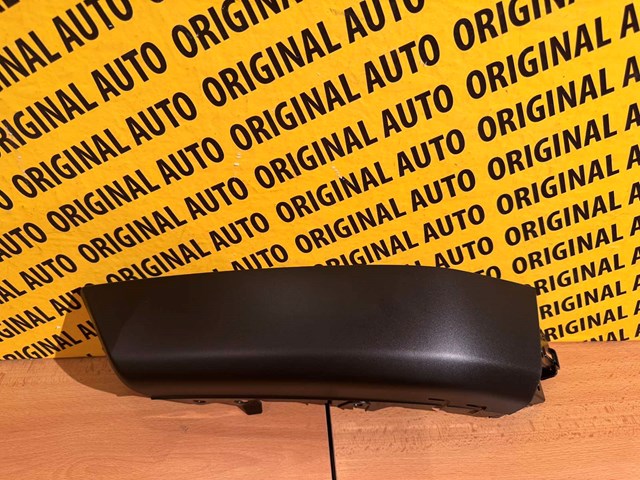 Молдинг бампера переднего, левый KMV850131 MAZDA