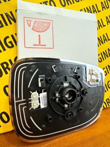 Зеркальный элемент левого зеркала заднего вида TK94691G7 MAZDA