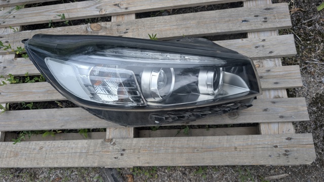 Фара правая 92102C5100 HYUNDAI