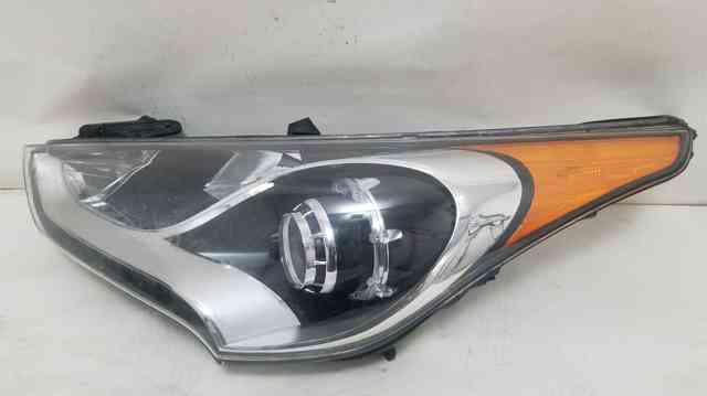 921012V000 HYUNDAI Фара левая купить в Чернигов