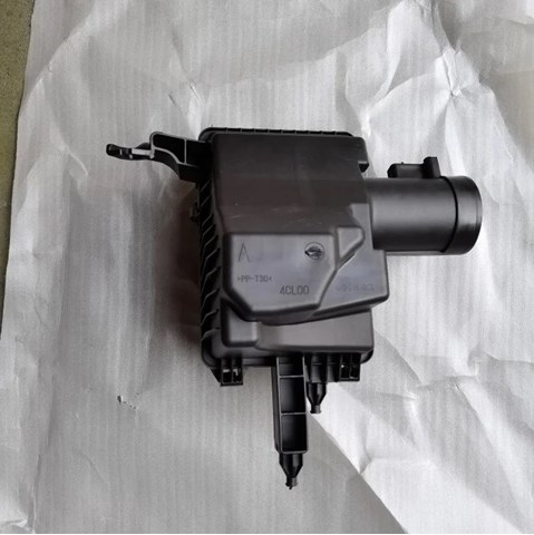 Коробка фильтра 165004BA3B MARKET (OEM)