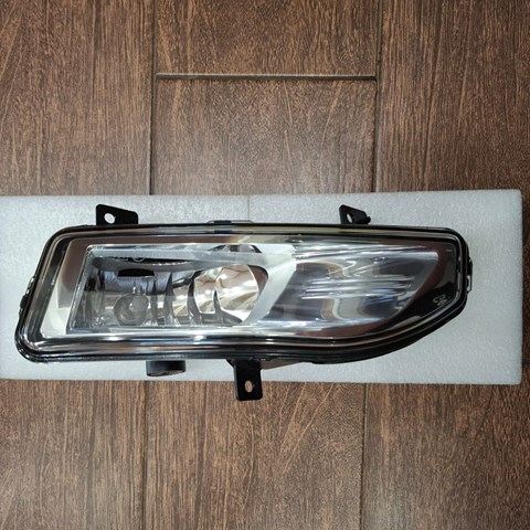 Левая противотуманная фара Nissan Qashqai 2