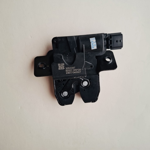 Замок и ручка двери задка 905026RF0A NISSAN