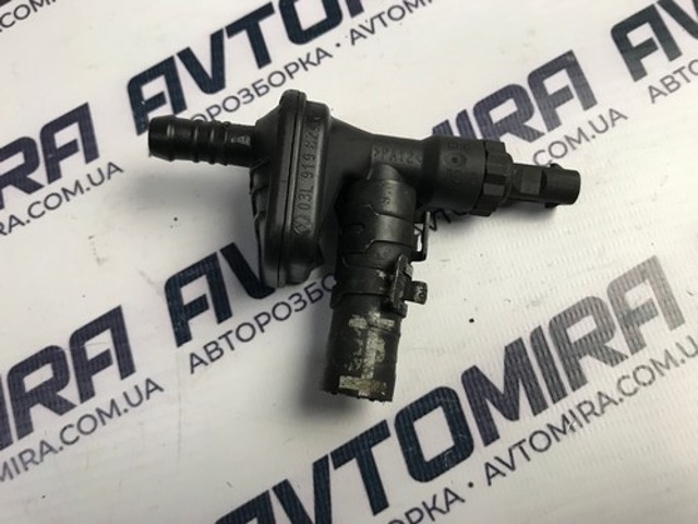 VAG 03L919824C Датчик температуры топлива в наличии Тернополь