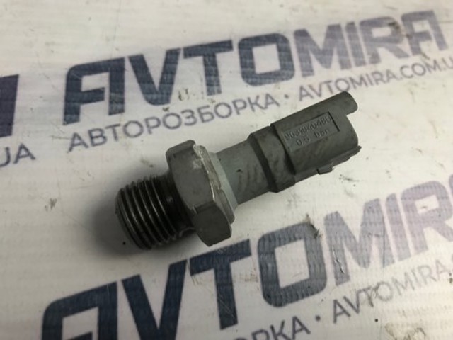 1486742 FORD Датчик давления масла купить в Ирпень