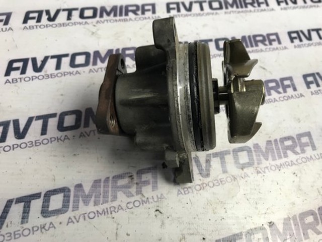 1584043 Помпа купить Львов