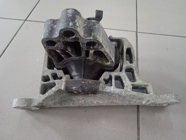 1766314 FORD Подушка (опора) двигателя правая купить в Львов