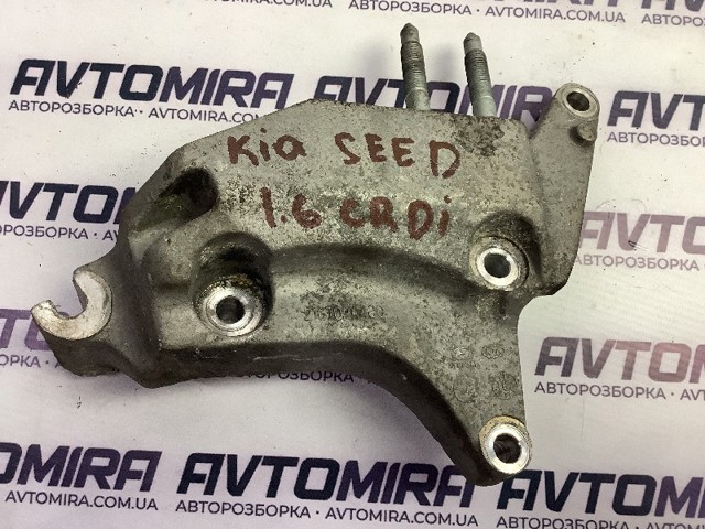 HYUNDAI 216702A400 в наличии Одесса
