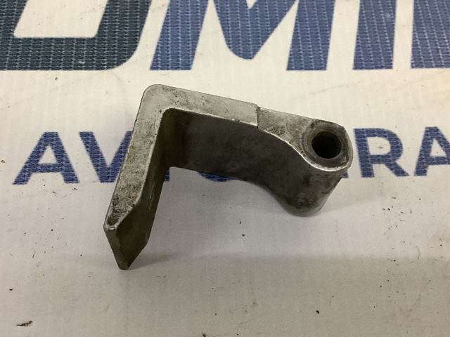 OPEL 24466285 Петля двери задней (багажной 3/5-й) в наличии Львов