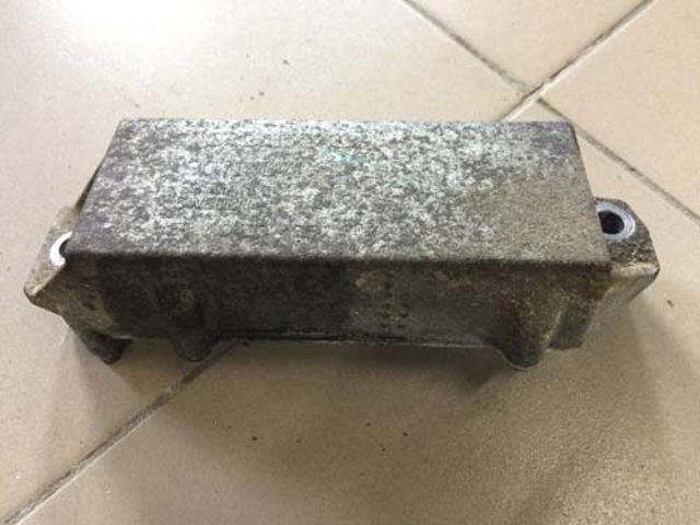 VOLVO 30714071 Виброгаситель задней балки в наличии Винница