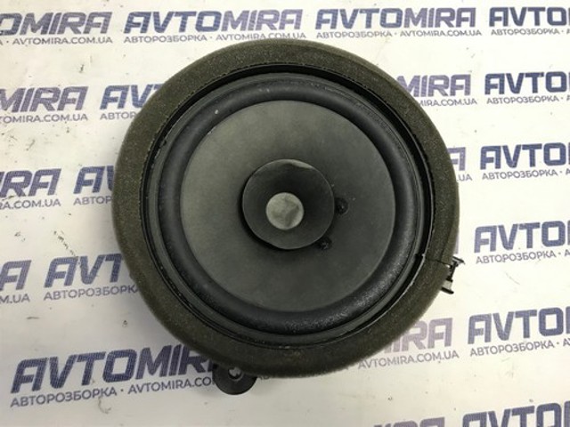 VOLVO 30752085 в наличии Одесса