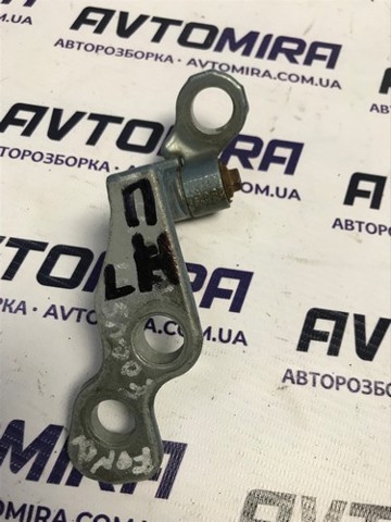 FORD 5012195 Петля двери передней левой в наличии Житомир