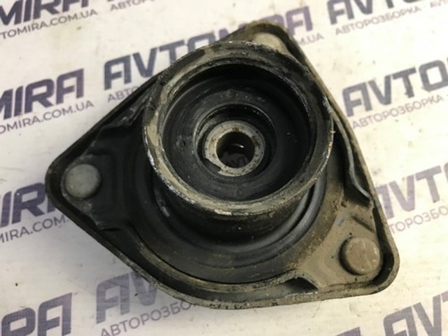 546101H000 HYUNDAI Опора переднего амортизатора купить в Ужгород