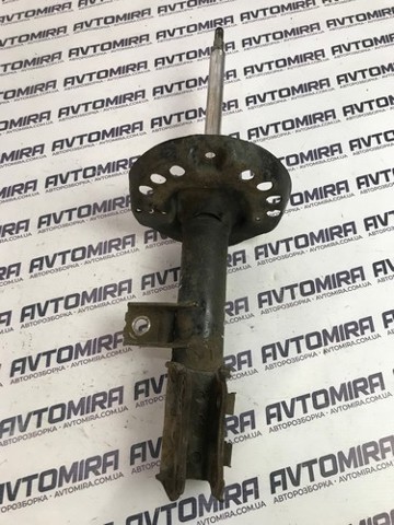 HYUNDAI 546612R250 Амортизатор передний правый в наличии Ужгород