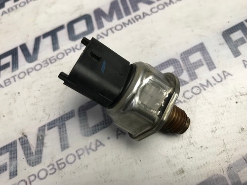 55584473 Распределитель топлива (рампа) купить Винница