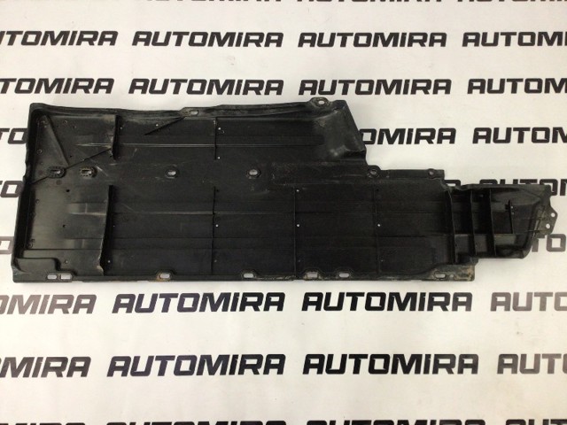 SUBARU 56411AG043 Защита днища правая в наличии Черновцы
