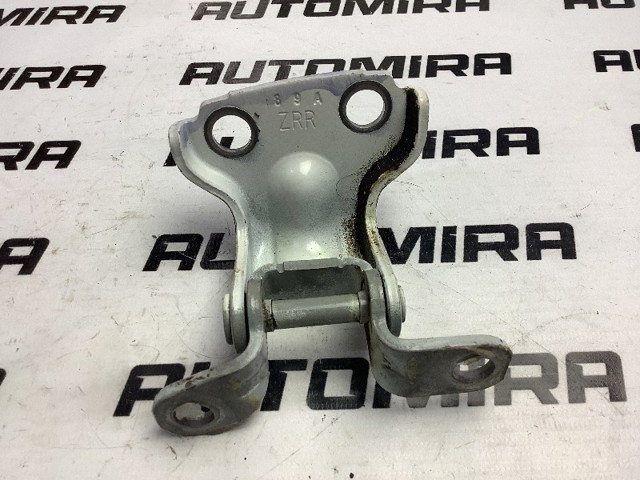 SUBARU 60470FG0009P Петля двери задней правой в наличии Хмельницкий