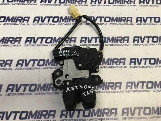 6935005041 TOYOTA Замок багажника купить в Киев