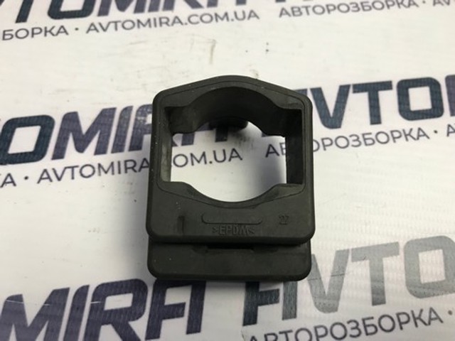 7701054684 Renault (RVI)