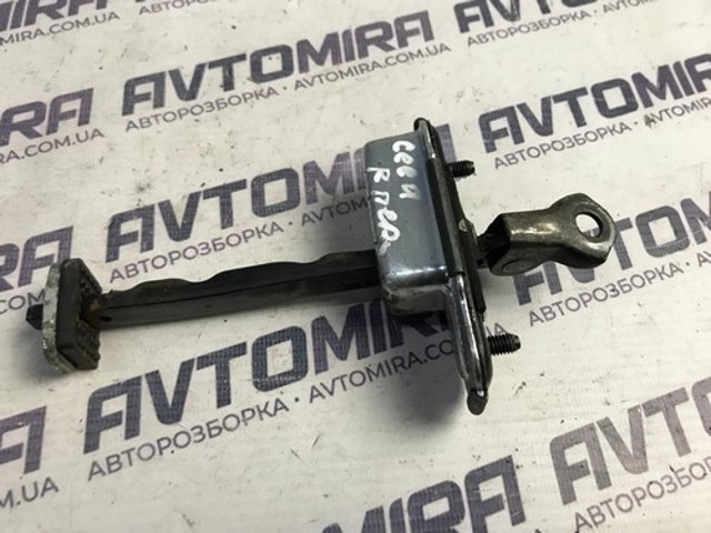 793901H500 HYUNDAI Ограничитель открывания двери передний правый купить в Павлоград