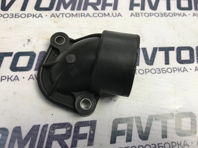 8200590563 RENAULT Фланец системы охлаждения купить в Кривой Рог