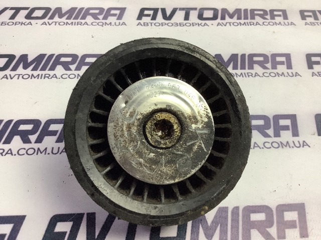 8200663046 RENAULT Паразитный ролик купить в Черновцы