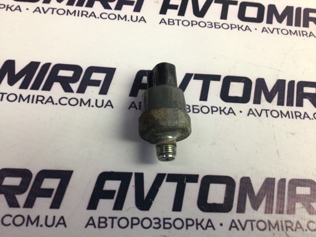 8353028010 TOYOTA Датчик давления масла купить в Полтава