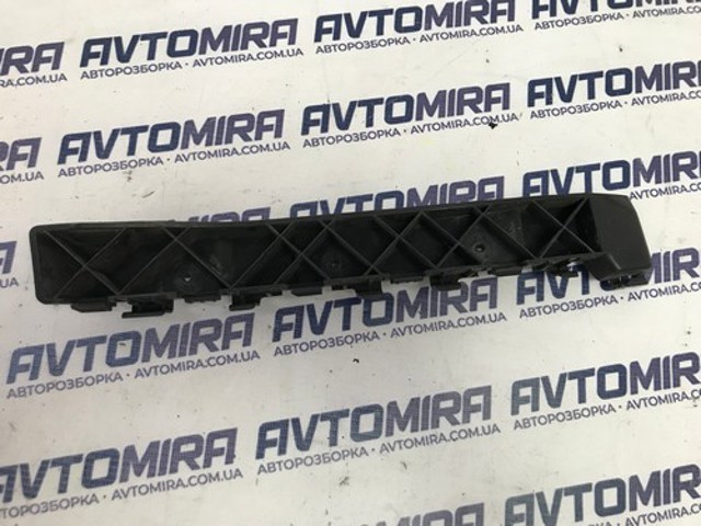 866141H200 HYUNDAI Кронштейн бампера заднего правый купить в Николаев