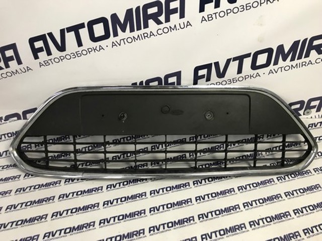 8M5117B968BE FORD Решетка бампера переднего купить в Сумы