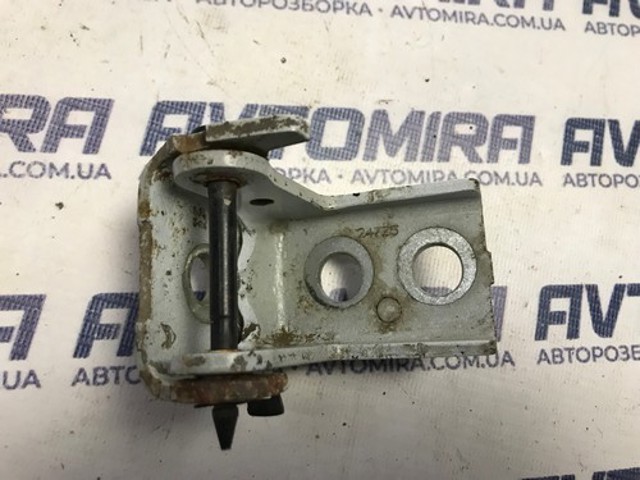 9671887080 PEUGEOT Петля двери передней правой купить в Днепр