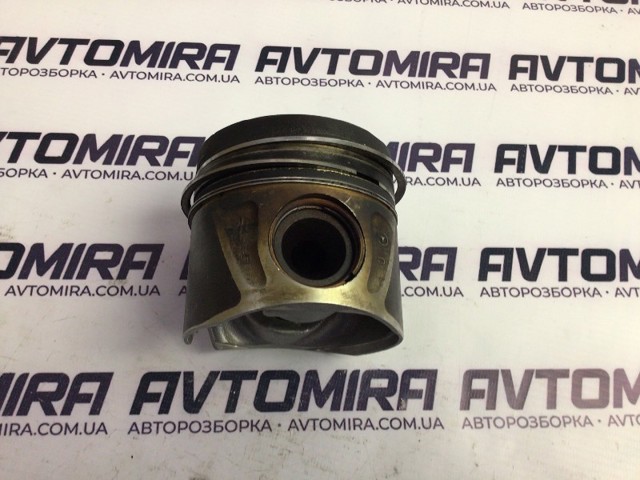 MERCEDES A6510300917 Поршень в комплекте на 1 цилиндр, STD в наличии Полтава