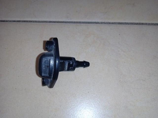 HYUNDAI 986302K100 Форсунка омывателя в наличии Черкассы